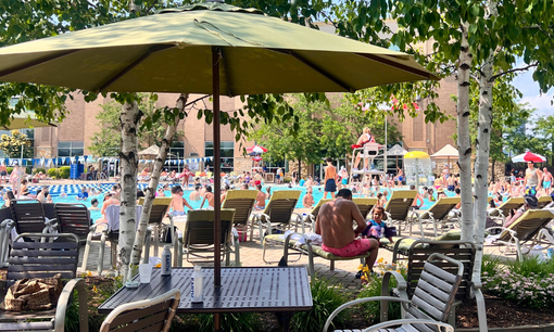 Cantoo City Hosts Poolside Doodle Club at LifeTime Woodbridge